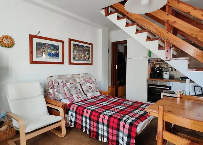 Casa Giuseppina Тему